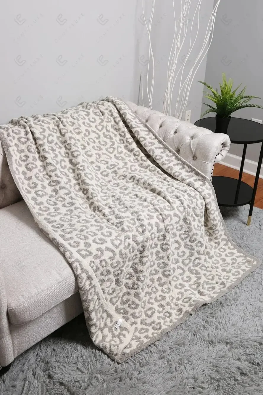 COMFYLUXE Leopard Pattern Luxury Soft Throw Blanket